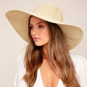 Free as a Bird Floppy Straw Hat